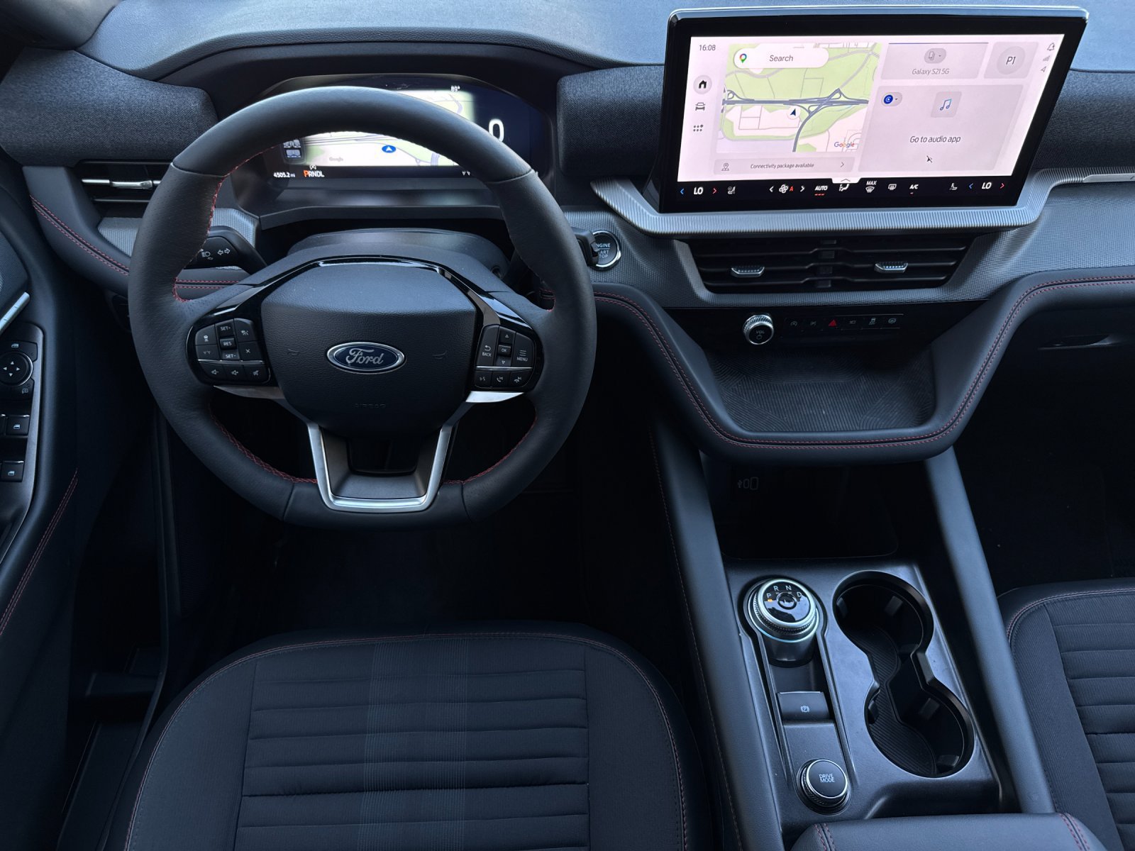 Used 2026 Ford Explorer ST-Line w/ ST-Line Street Pack RWD image 15