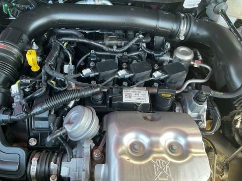 Used 2020 Ford EcoSport SE w/ SE Convenience Package FWD image 11