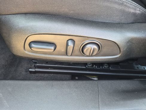 Used 2024 Chevrolet Malibu LT FWD image 12