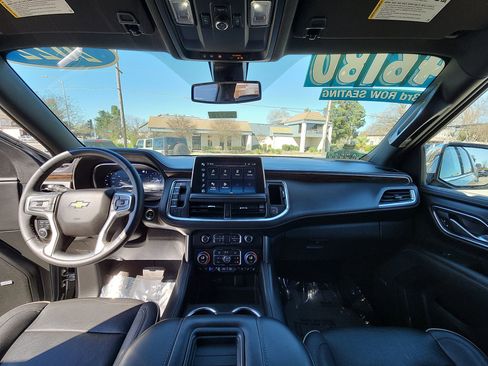 Used 2022 Chevrolet Suburban Premier w/ Max Trailering Package image 27