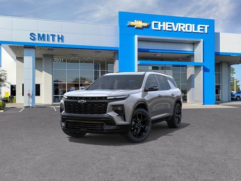 New 2026 Chevrolet Traverse RS w/ LPO, Floor Liner Package AWD/4WD image 32