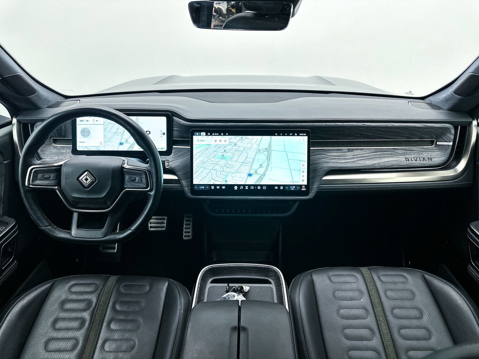 Used 2022 Rivian R1T Adventure AWD/4WD image 3