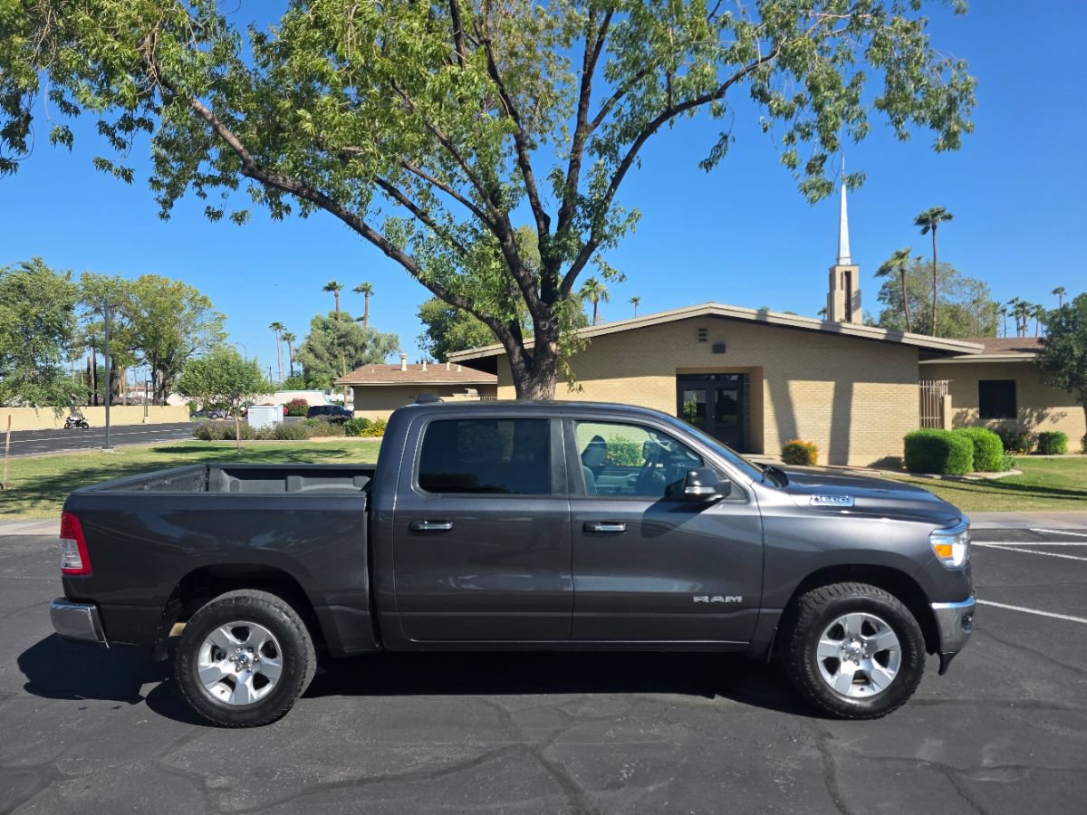 Used 2020 RAM 1500 Big Horn AWD/4WD image 11