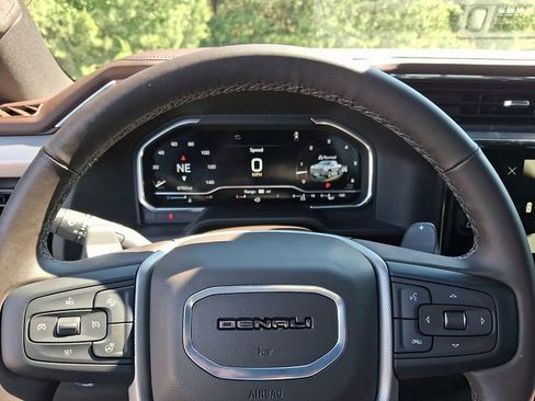 Used 2024 GMC Sierra 1500 Denali w/ Denali Reserve Package AWD/4WD image 21