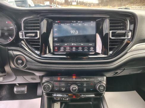 Certified 2024 Dodge Durango SXT image 35