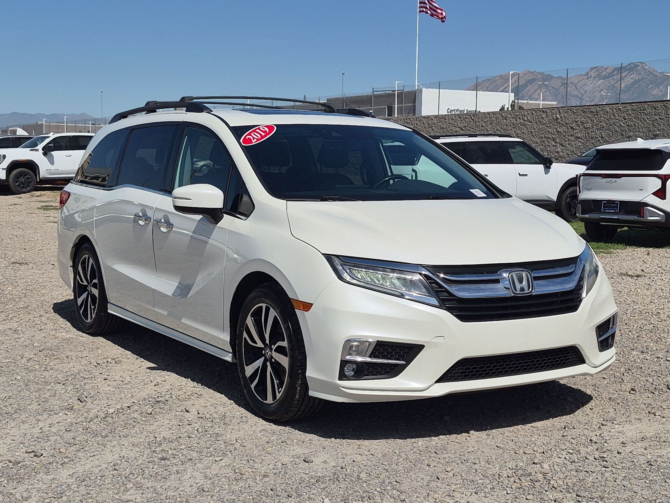 Used 2019 Honda Odyssey Elite image 7