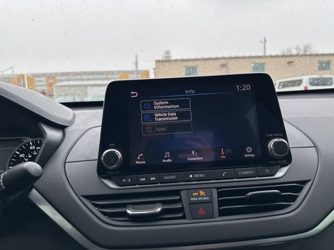 Used 2022 Nissan Altima 2.5 SV image 53