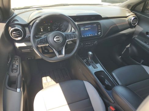 Certified 2024 Nissan Kicks SR w/ SR Premium Package image 14