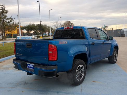 Used 2022 Chevrolet Colorado Z71 w/ Safety Package image 3