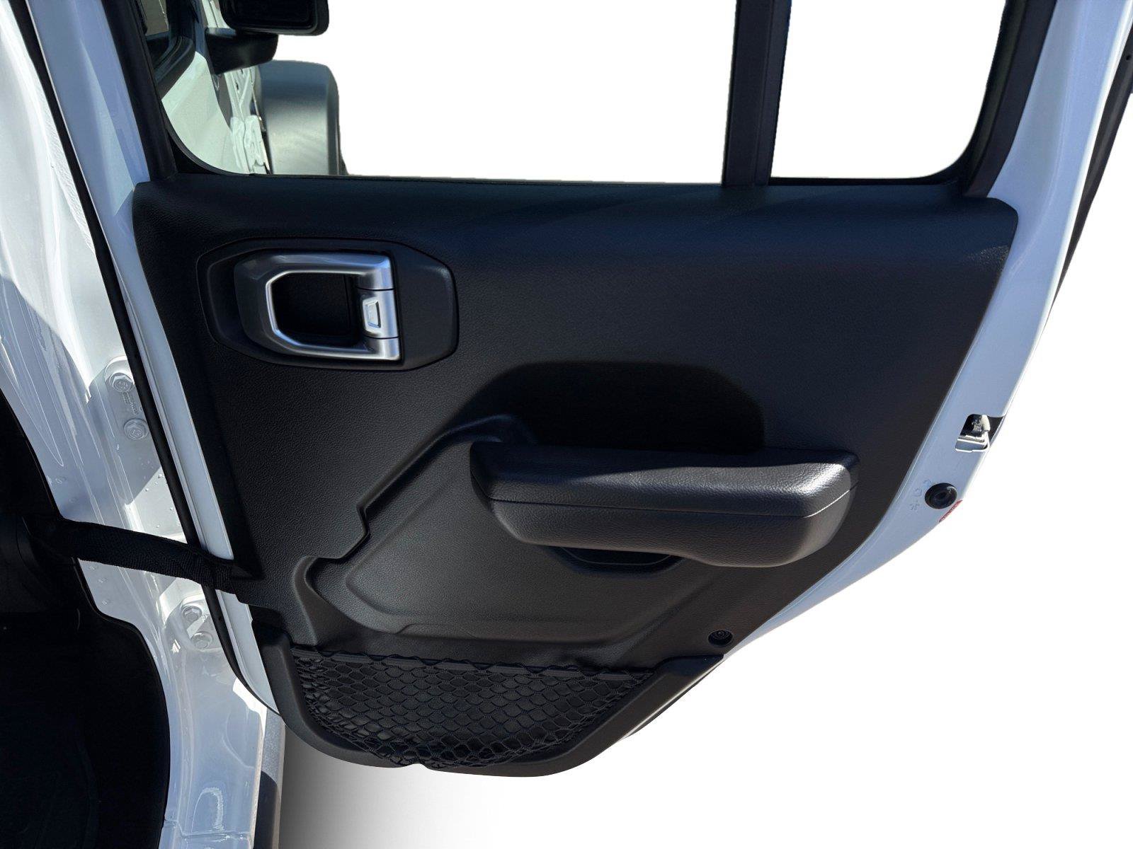 Used 2023 Jeep Wrangler Unlimited Sport AWD/4WD image 21