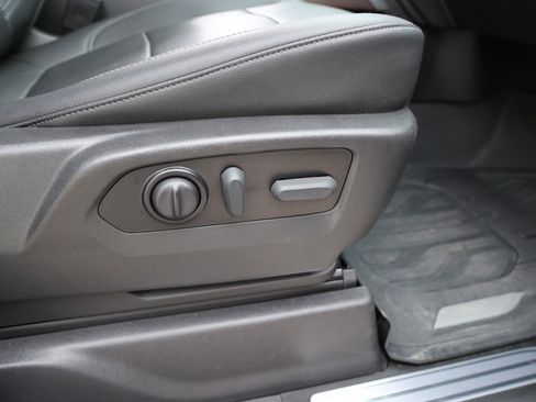 Used 2021 GMC Sierra 1500 SLT image 45