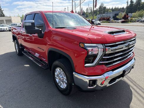 Used 2024 Chevrolet Silverado 2500 LTZ w/ LTZ Convenience Package AWD/4WD image 14