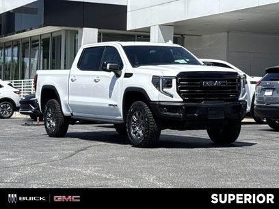 New 2026 GMC Sierra 1500 AT4X w/ LPO, Black Badging Package