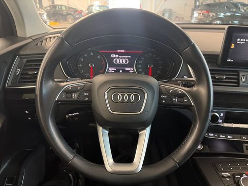 Used 2020 Audi Q5 2.0T Premium w/ Convenience Package AWD/4WD image 17