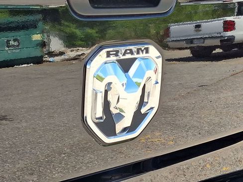 Used 2024 RAM 2500 Big Horn w/ Bed Utility Group image 35