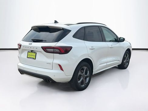 Used 2023 Ford Escape ST-Line w/ Tech Pack #1 AWD/4WD image 5