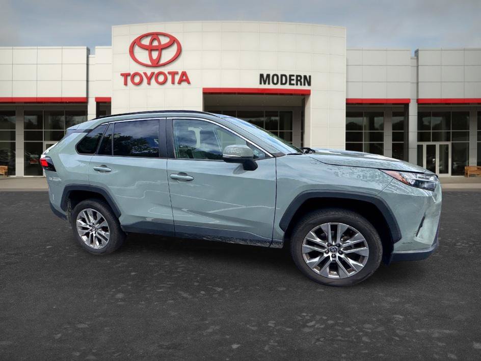 Certified 2022 Toyota RAV4 XLE Premium FWD image 15