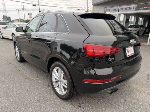 Used 2017 Audi Q3 2.0T Premium Plus w/ Premium Plus Package AWD/4WD image 5