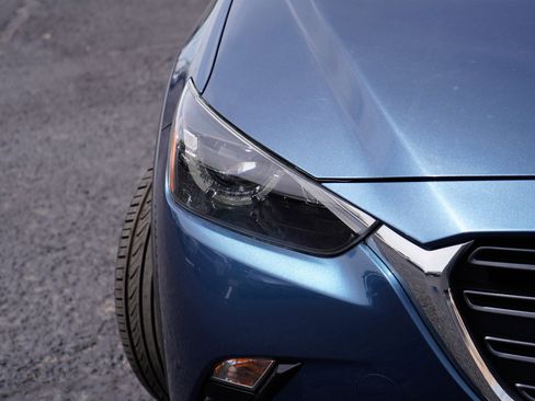 Used 2019 MAZDA CX-3 Grand Touring w/ Premium Package FWD image 2