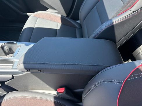 New 2025 Chevrolet Equinox EV RS AWD/4WD image 33