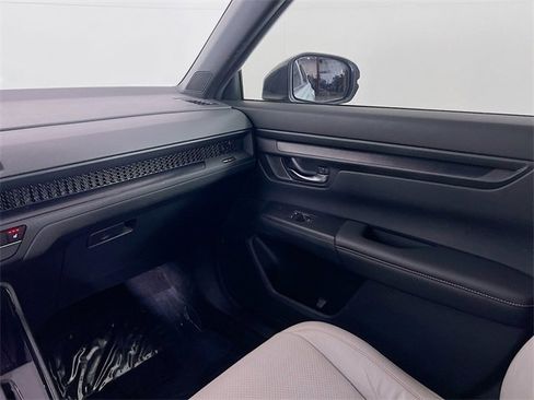 Used 2023 Honda CR-V Sport image 22