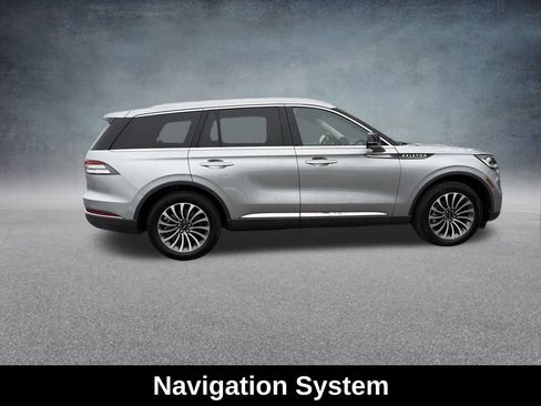 Used 2024 Lincoln Aviator Reserve image 7
