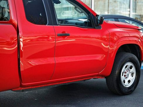 Used 2023 Nissan Frontier S w/ Technology Package image 7