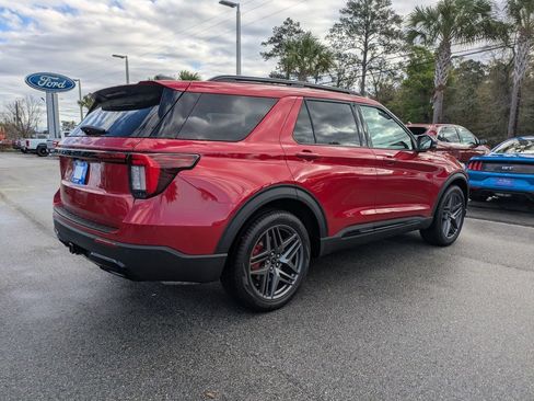 New 2026 Ford Explorer ST-Line w/ ST-Line Street Pack RWD image 4