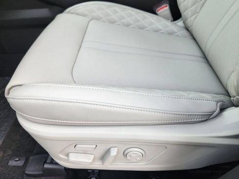 New 2026 Kia Sorento SX Prestige AWD/4WD image 6