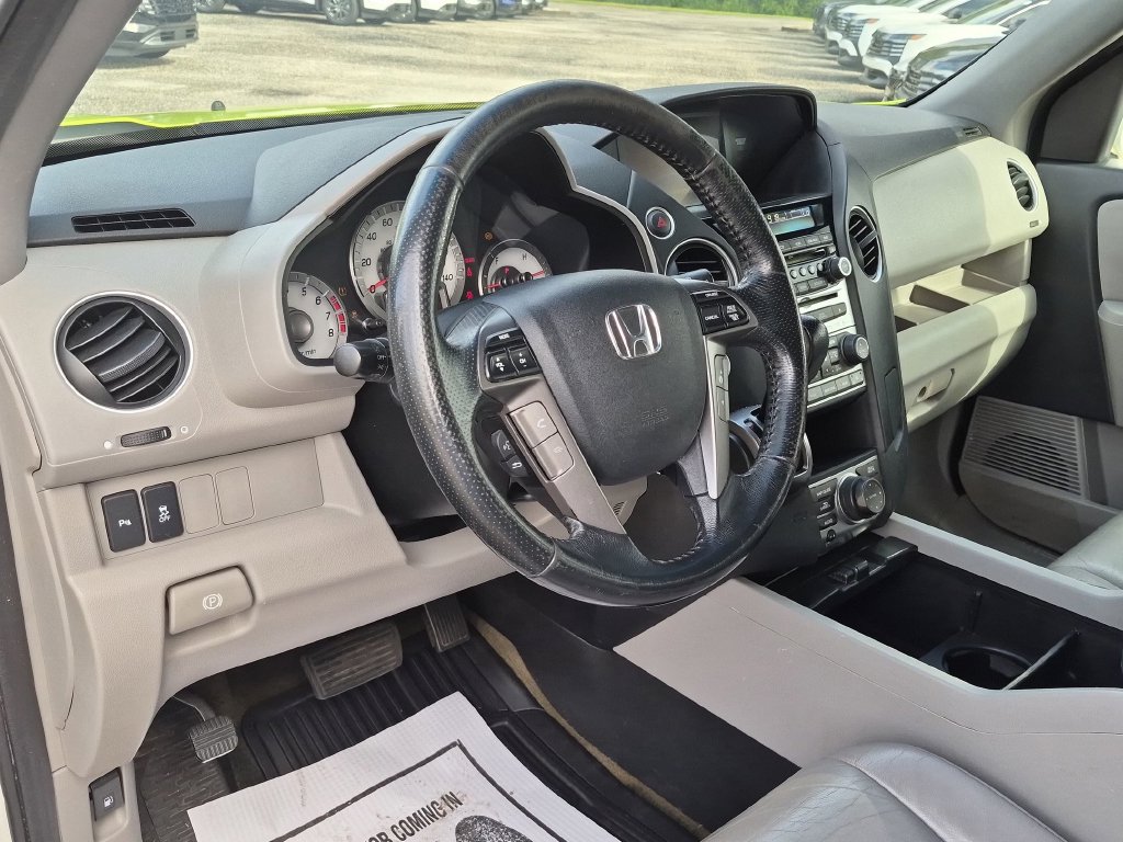 Used 2015 Honda Pilot Touring image 38