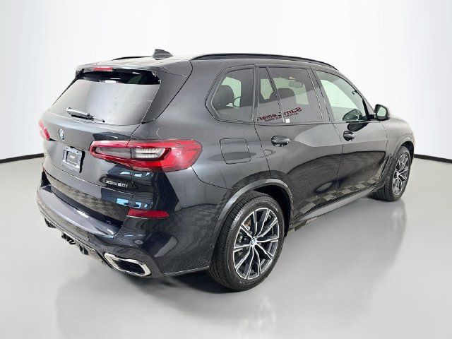 Used 2019 BMW X5 xDrive50i w/ M Sport Package AWD/4WD image 7