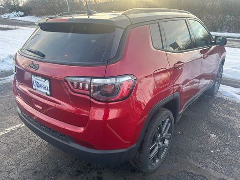 New 2026 Jeep Compass Limited AWD/4WD image 26