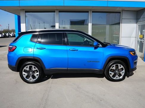 Used 2019 Jeep Compass Limited AWD/4WD image 31