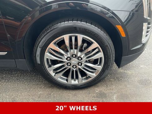 Used 2017 Cadillac XT5 Premium Luxury image 6