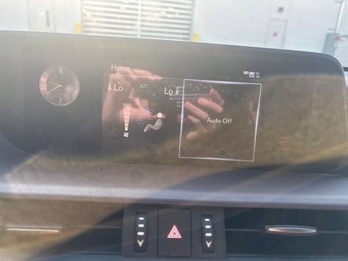 Used 2020 Lexus ES 350 w/ Premium Package FWD image 10