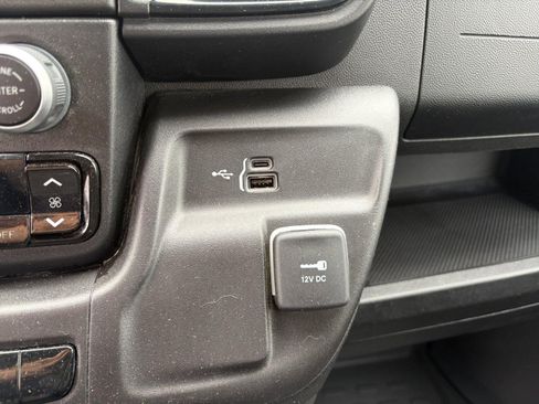 Used 2022 RAM ProMaster 3500 w/ Fleet Safety Group (AWQ) FWD image 27