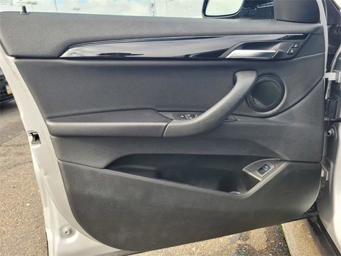 Used 2022 BMW X2 sDrive28i w/ Convenience Package image 18