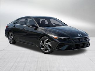 New 2026 Hyundai Elantra Limited video 2
