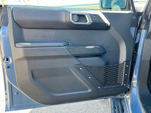 New 2025 Ford Bronco Outer Banks w/ Sasquatch Package AWD/4WD image 16
