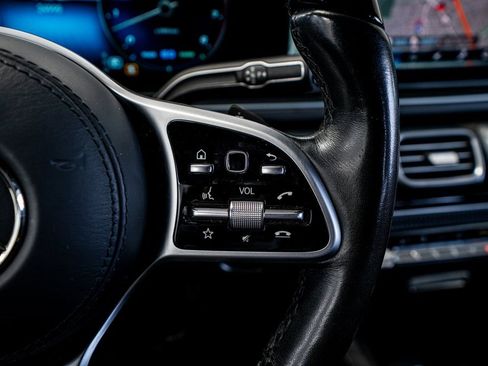 Used 2021 Mercedes-Benz Maybach GLS 600 Maybach GLS 600 image 45