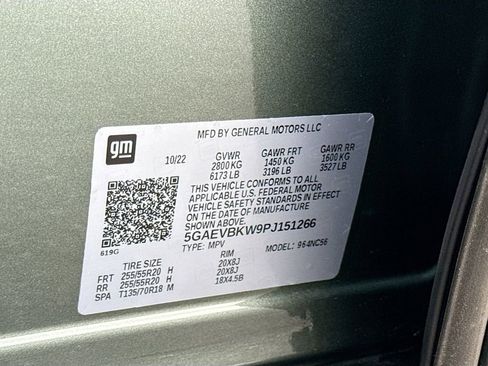 Used 2023 Buick Enclave Premium w/ Experience Buick Package image 36