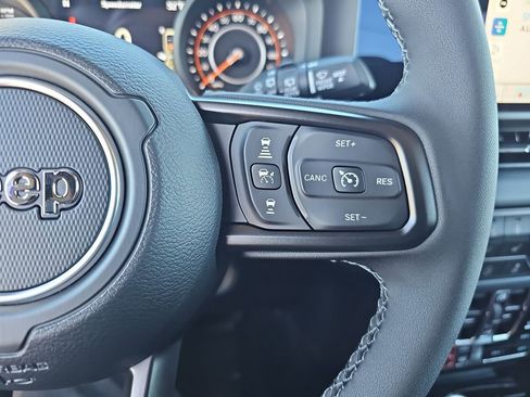 New 2026 Jeep Wrangler Unlimited Rubicon image 17