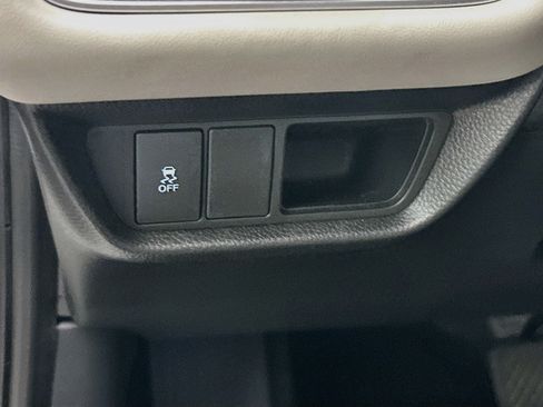 Used 2026 Honda HR-V EX-L image 17