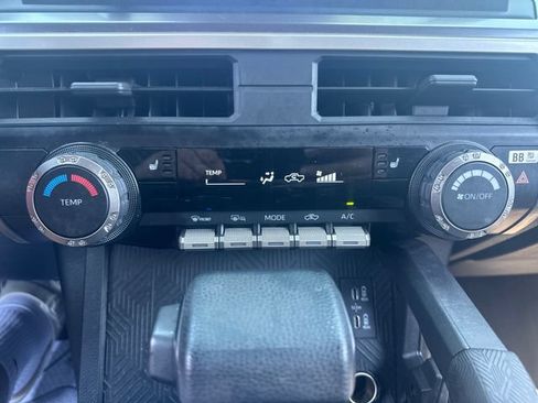 Used 2024 Toyota Tacoma SR5 AWD/4WD image 24