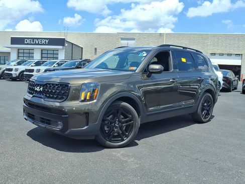 Used 2024 Kia Telluride SX X-Line AWD/4WD image 3