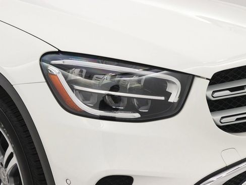 Certified 2022 Mercedes-Benz GLC 300 image 28