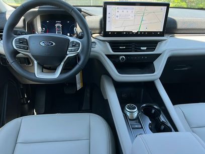 New 2026 Ford Explorer Active w/ Active Comfort Package