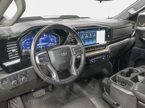 Used 2022 Chevrolet Silverado 1500 LT Trail Boss w/ Protection Package image 15