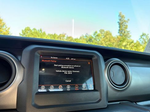 Used 2023 Jeep Gladiator Sport w/ Trailer Tow Package image 18