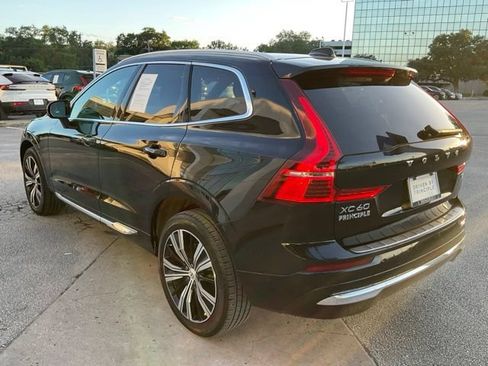 Certified 2023 Volvo XC60 B5 Plus w/ Protection Package Premier FWD image 5